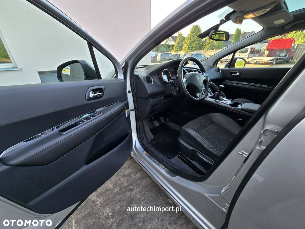 Peugeot 3008 2.0 BlueHDi Allure S&S - 22