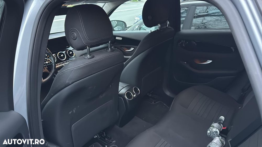 Mercedes-Benz GLC 220 d 4Matic 9G-TRONIC - 5