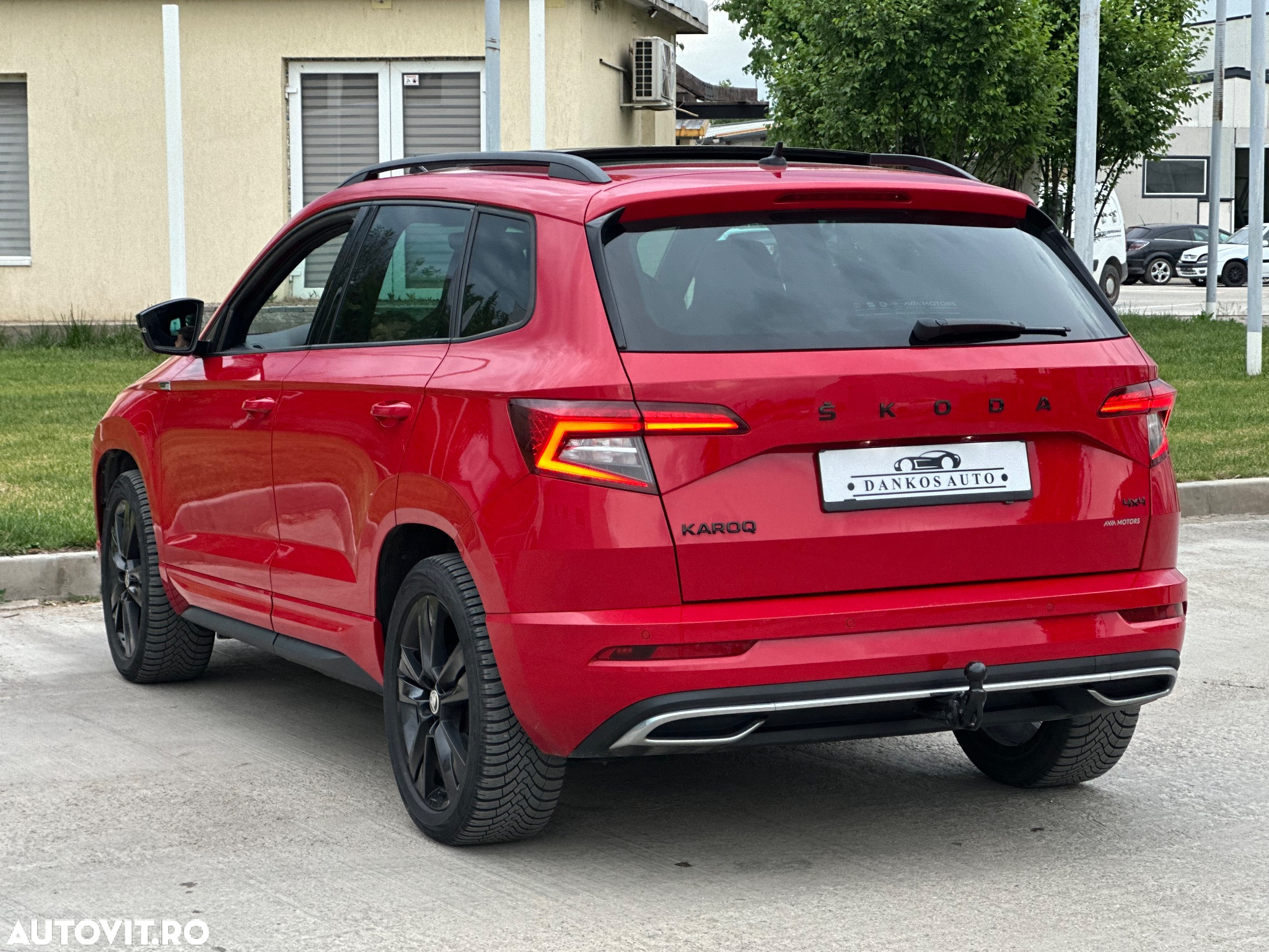 Skoda Karoq 2.0 TSI 4X4 DSG Sportline - 3