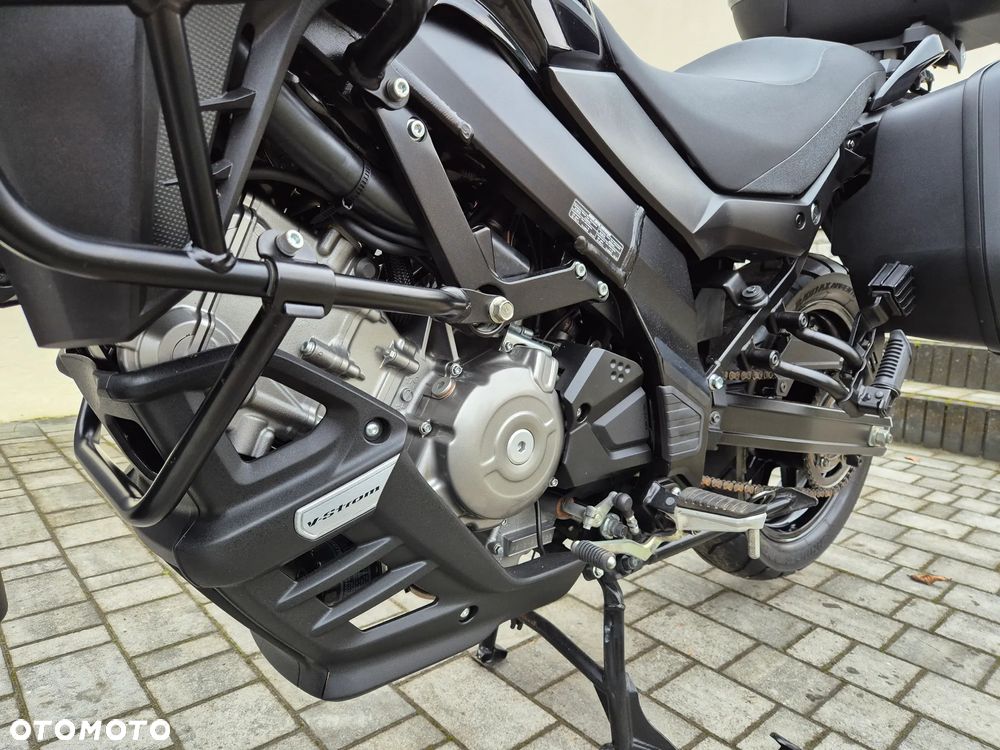 Suzuki V-STROM - 7