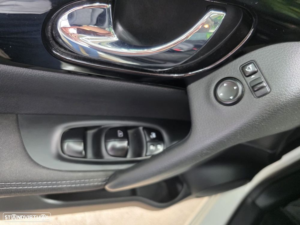 Nissan Qashqai 1.5 dCi Tekna+ - 25