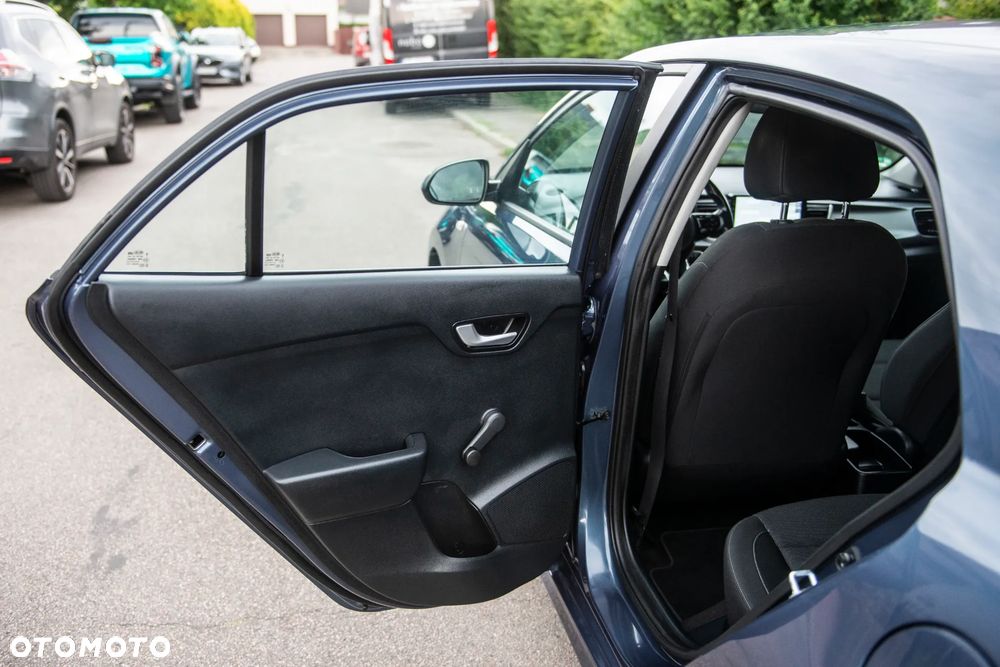 Kia Rio 1.2 Edition 7 - 30