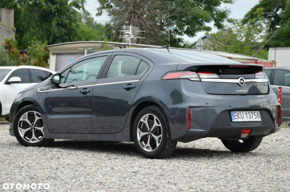 Opel Ampera - 13