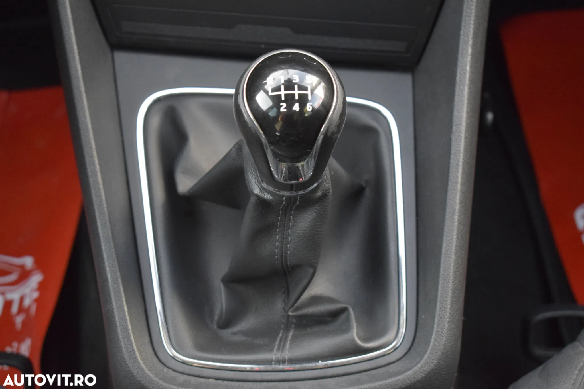 Seat Leon 1.6 TDI Start&Stop CONNECT - 23