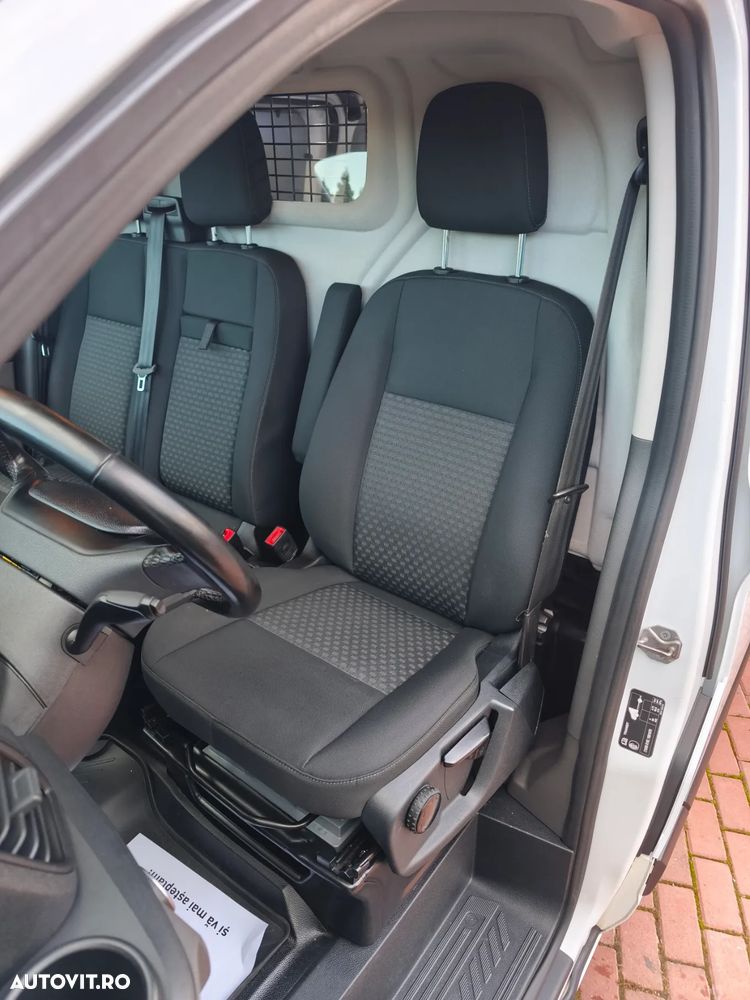 Ford Transit Custom - 26