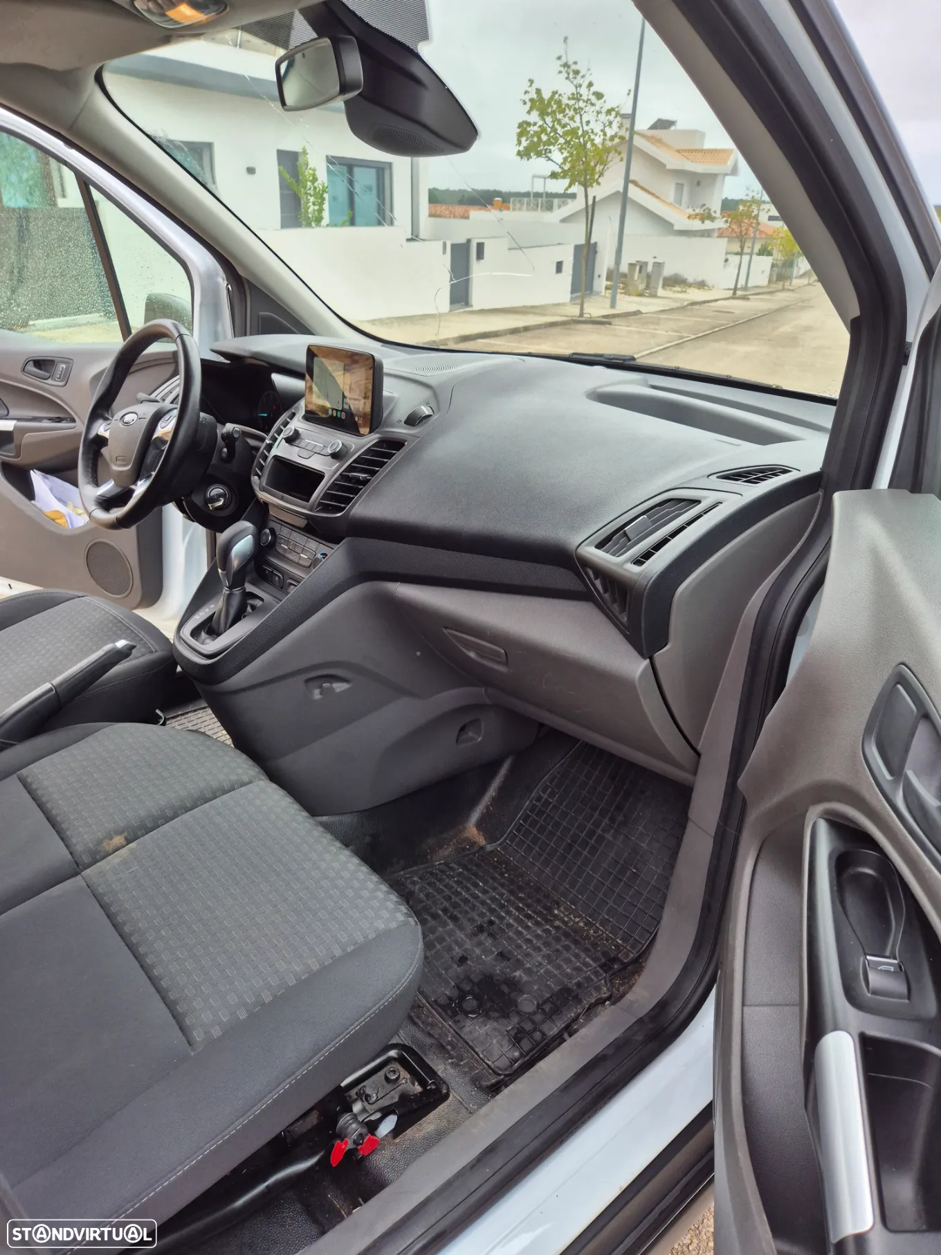 Ford Transit connect 1.5tdci 120cv L2 auto - 10