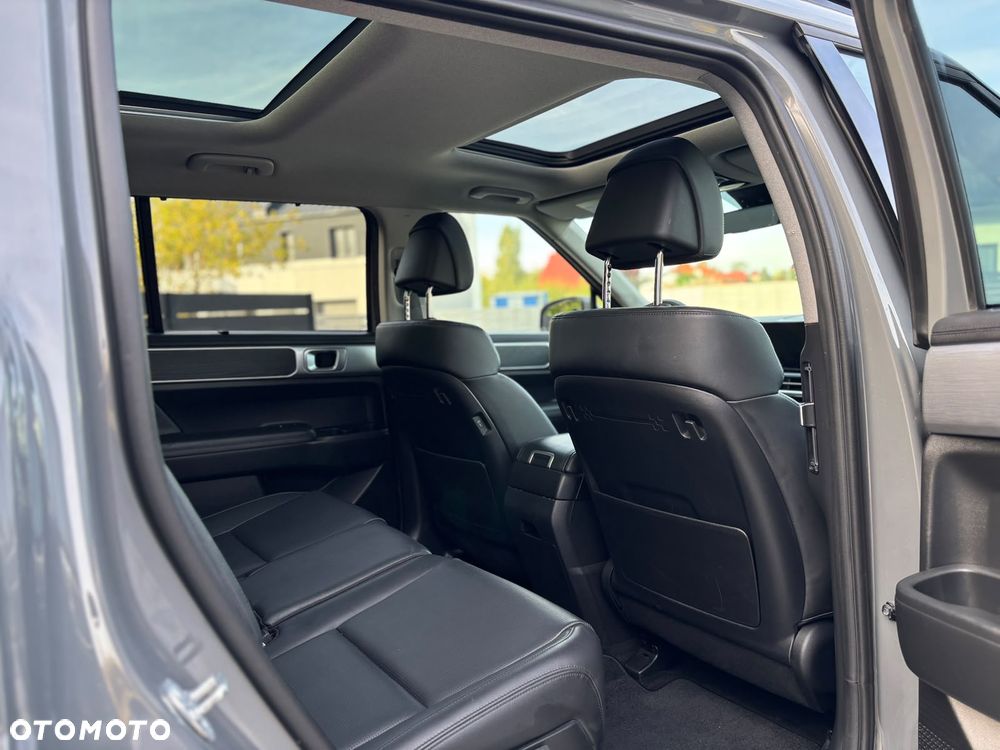 Hyundai Santa Fe - 24