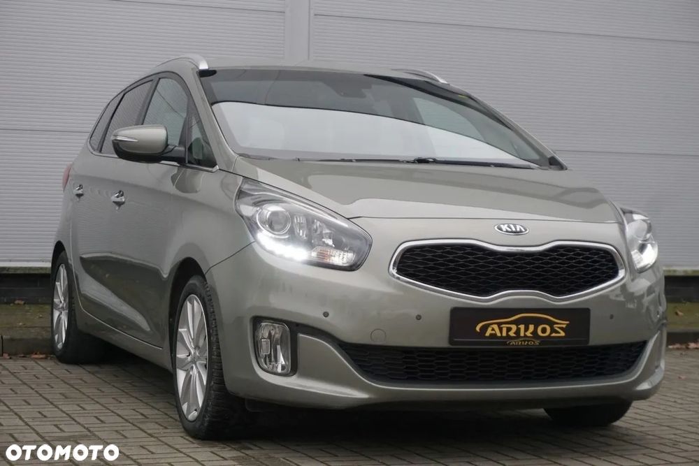 Kia Carens 1.7 CRDi XL 7os - 24