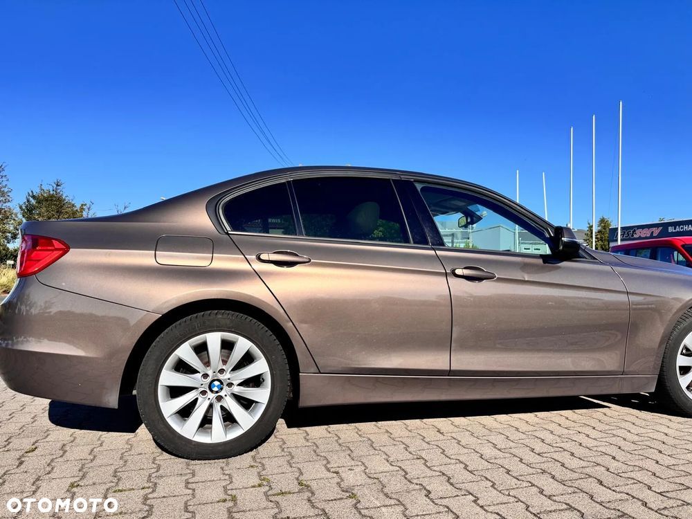 BMW Seria 3 - 14