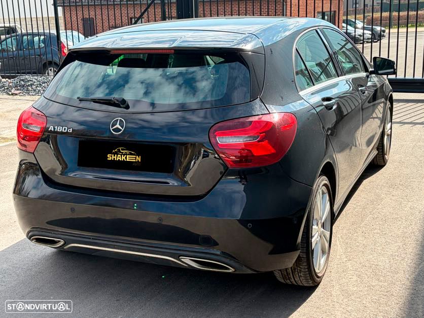 Mercedes-Benz A 180 d Style - 4