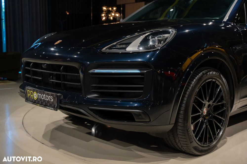 Porsche Cayenne - 9