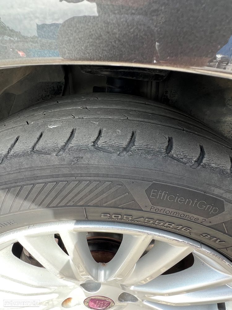 Fiat Bravo 1.4 16V Dynamic - 39