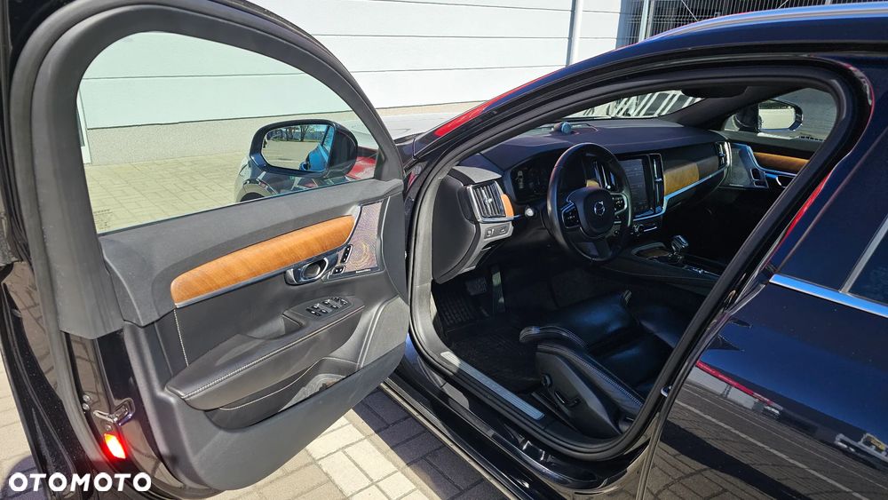 Volvo V90 D4 Inscription - 11