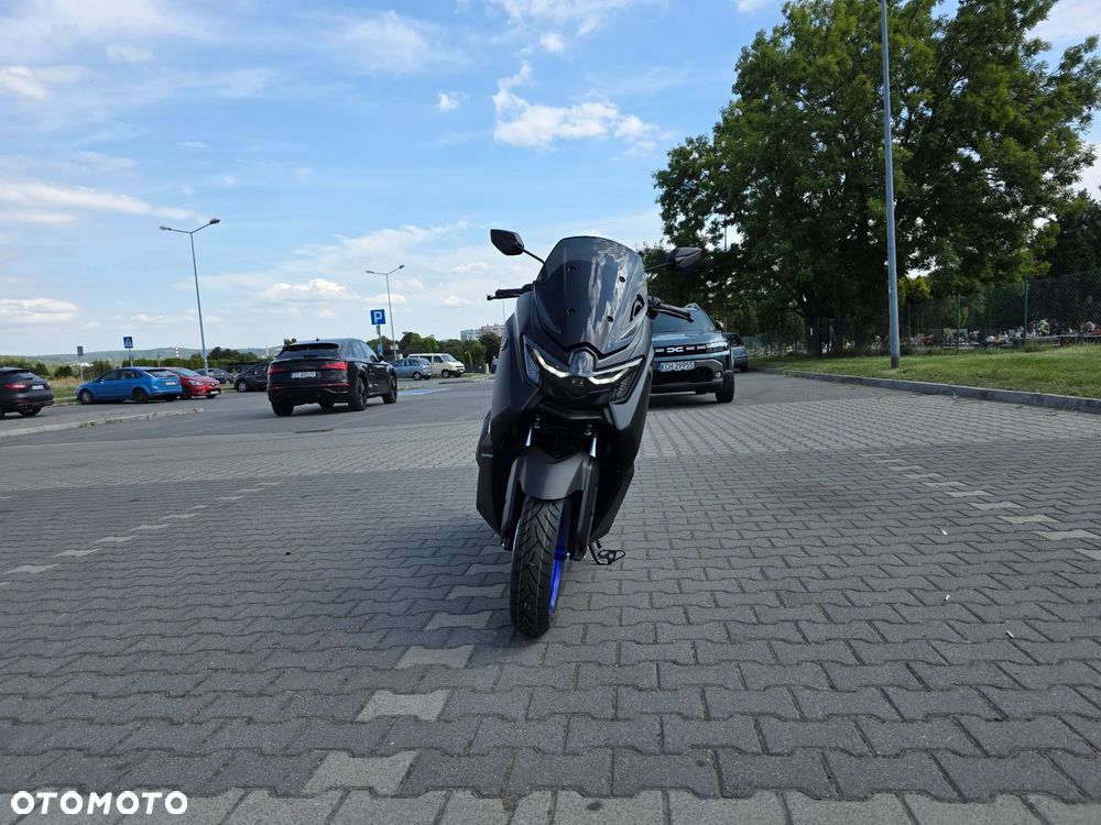 Yamaha NMAX - 2