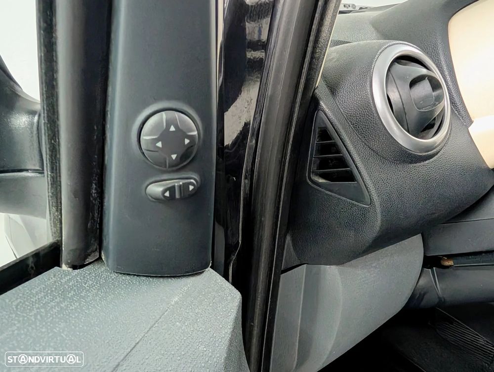 Ford KA 1.2 Titanium - 14