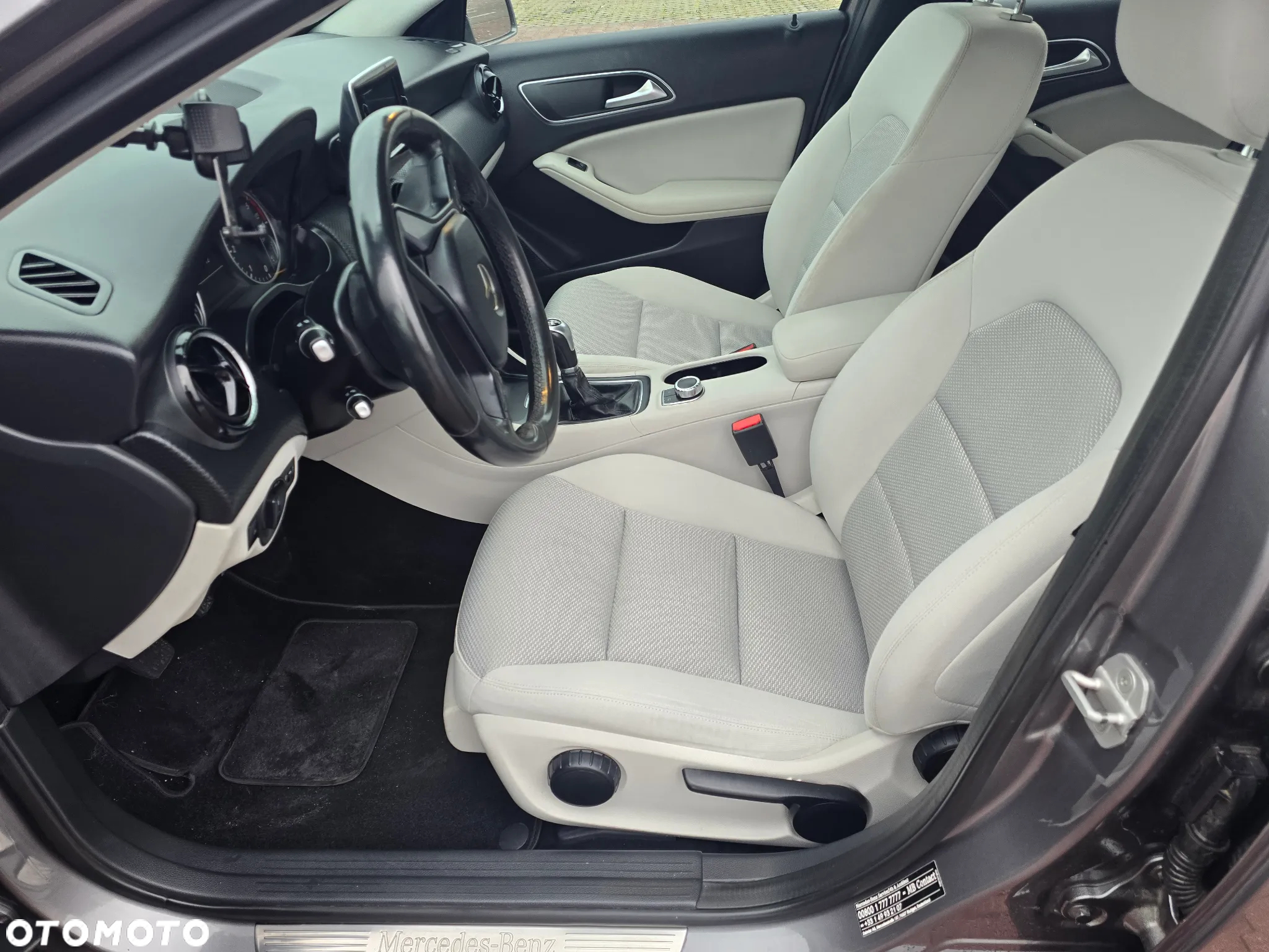 Mercedes-Benz Klasa A 180 CDI (BlueEFFICIENCY) - 13
