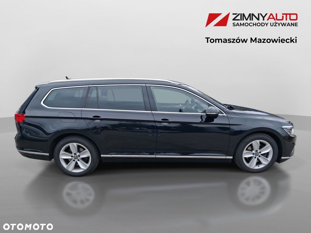 Volkswagen Passat - 4