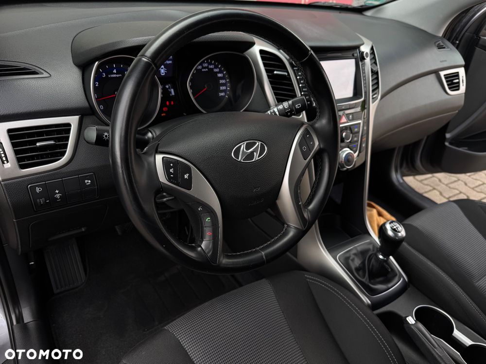 Hyundai i30 - 36