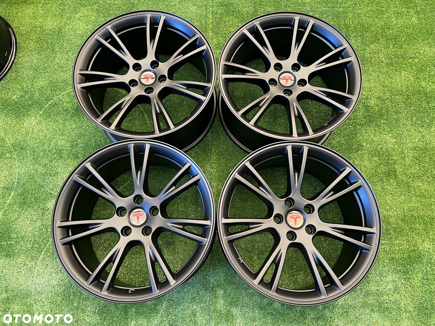 KOMPLET FELG FELGI ALU TESLA MODEL Y 19 5X114,3 ET45 ORYGINALNE IDEALNE - 3