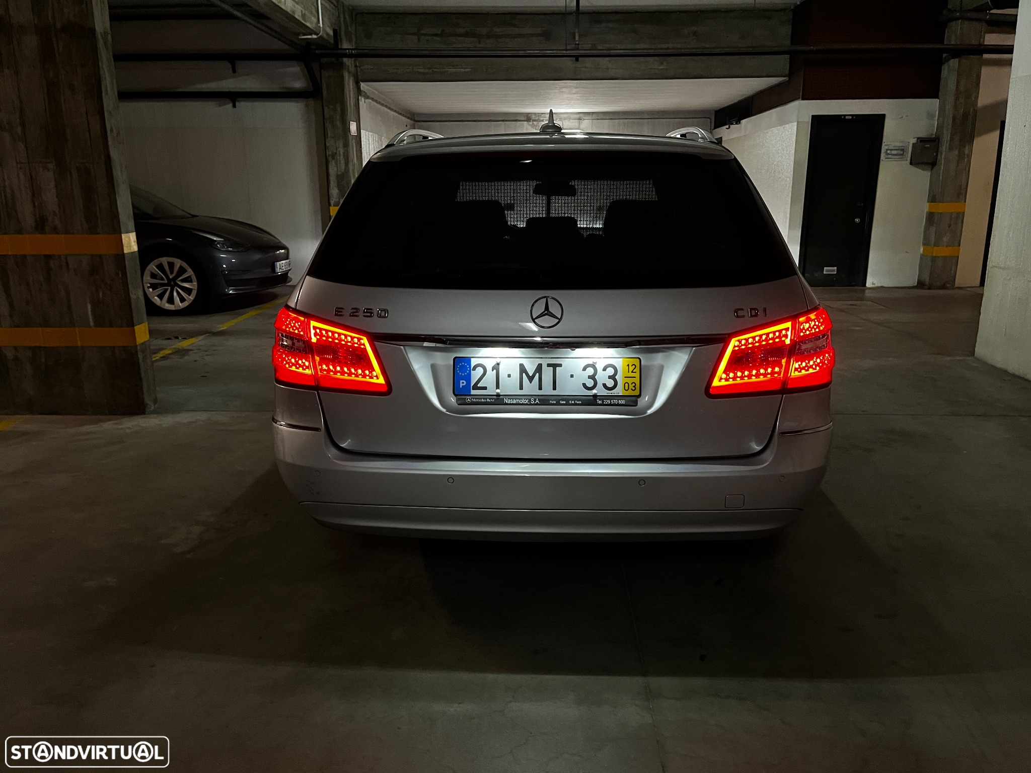Mercedes-Benz E 250 CDi Avantgarde BlueEfficiency Auto. - 33