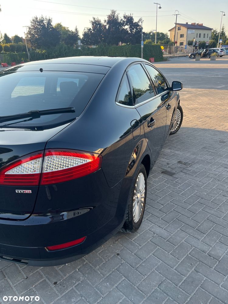 Ford Mondeo 1.8 TDCi Titanium - 11