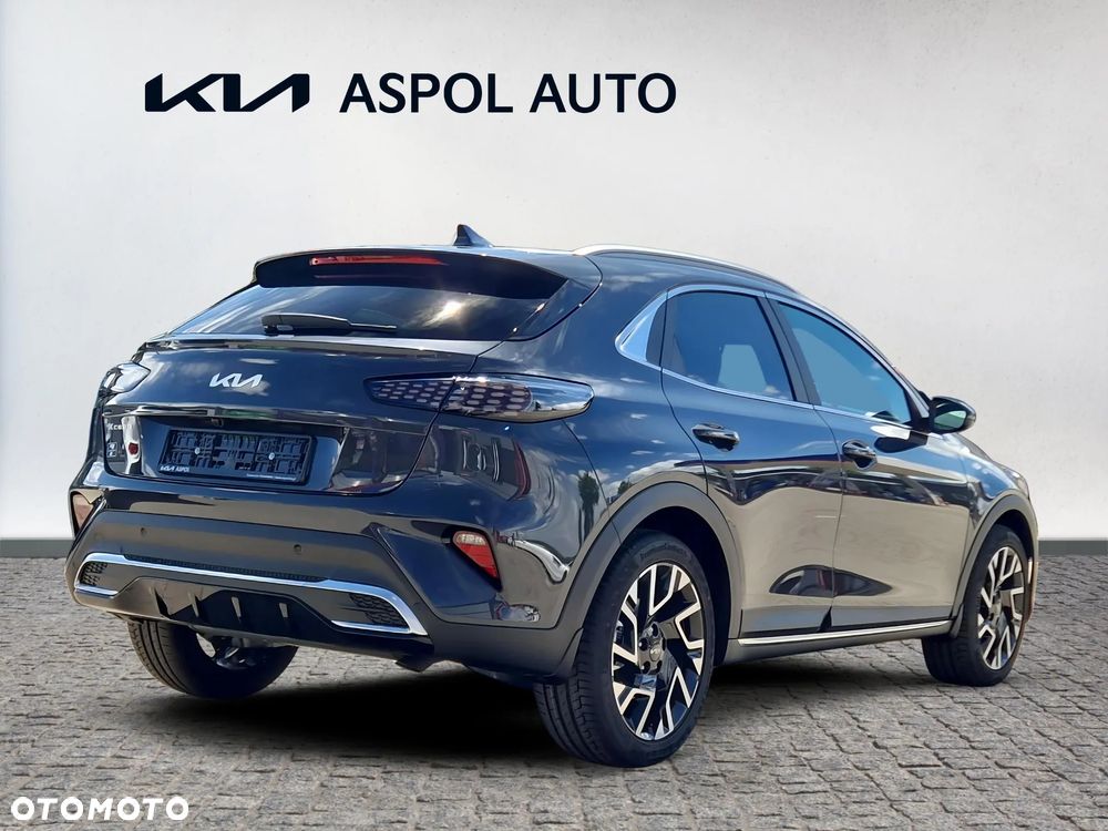 Kia XCeed - 5