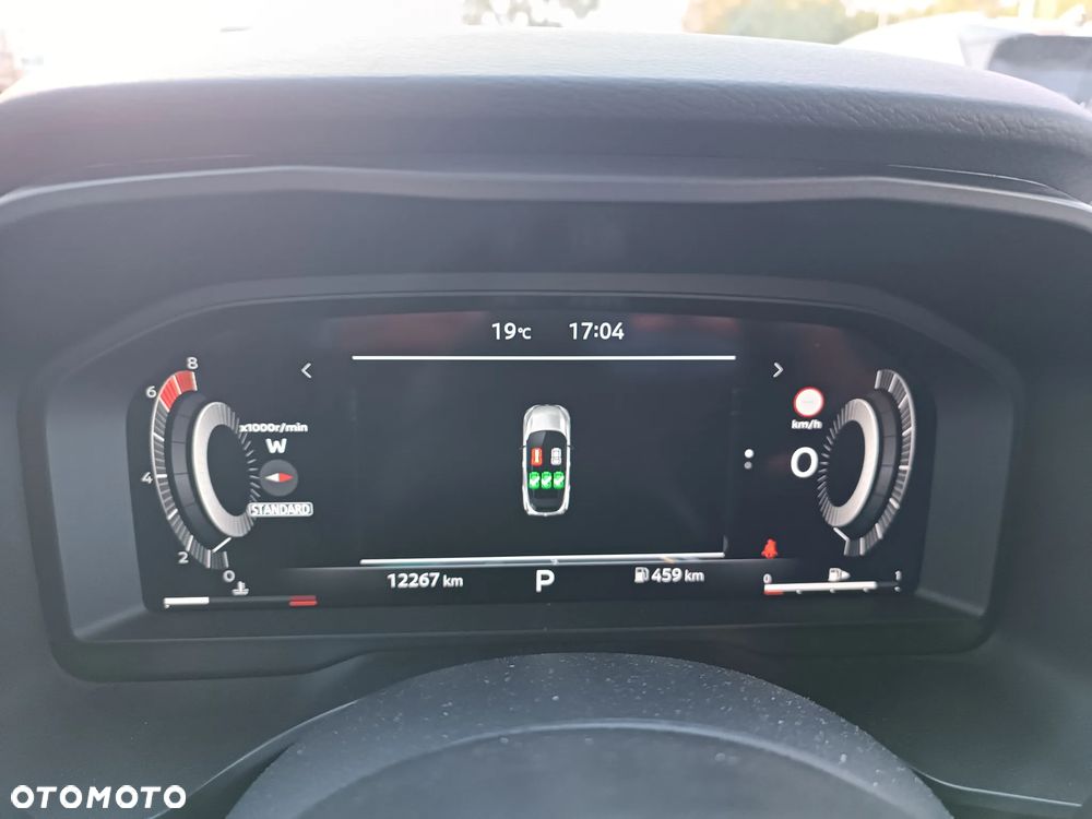 Nissan Qashqai 1.3 DIG-T mHEV N-Connecta Xtronic - 27