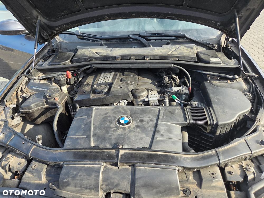 BMW Seria 3 - 16