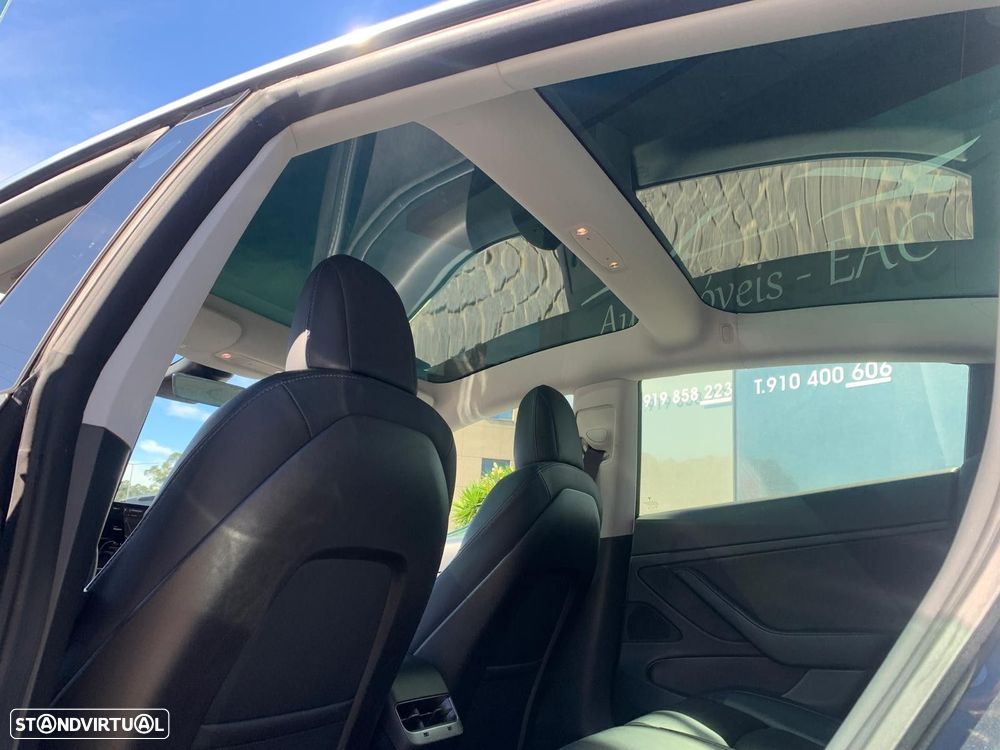 Tesla Model 3 - 17