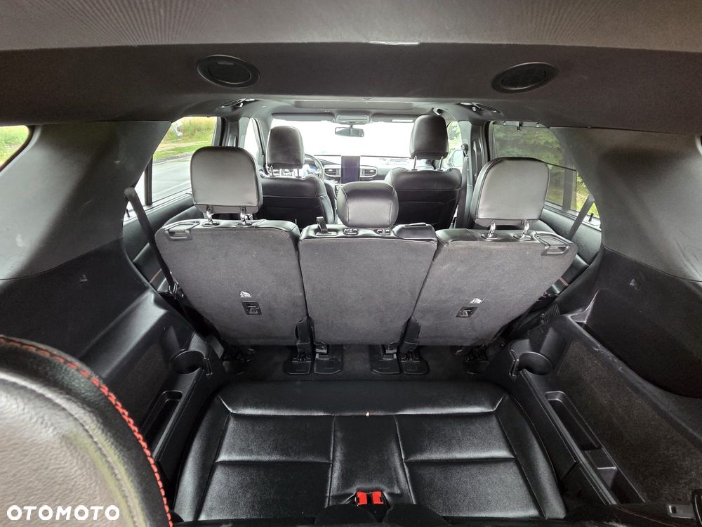 Ford Explorer EcoBoost Plug-in Hybrid ST-LINE - 14