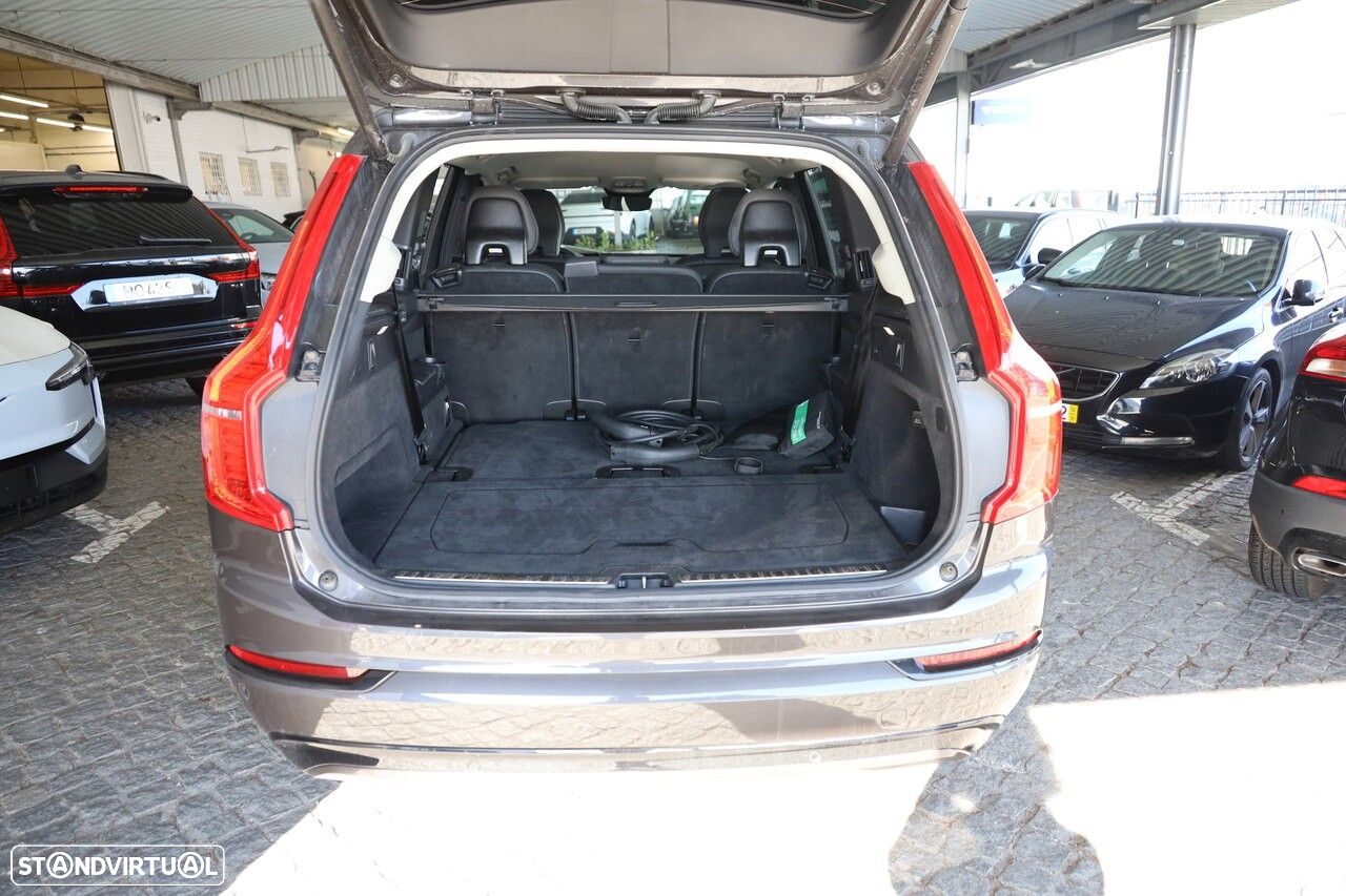 Volvo XC 90 2.0 T8 PHEV Plus Dark AWD - 6
