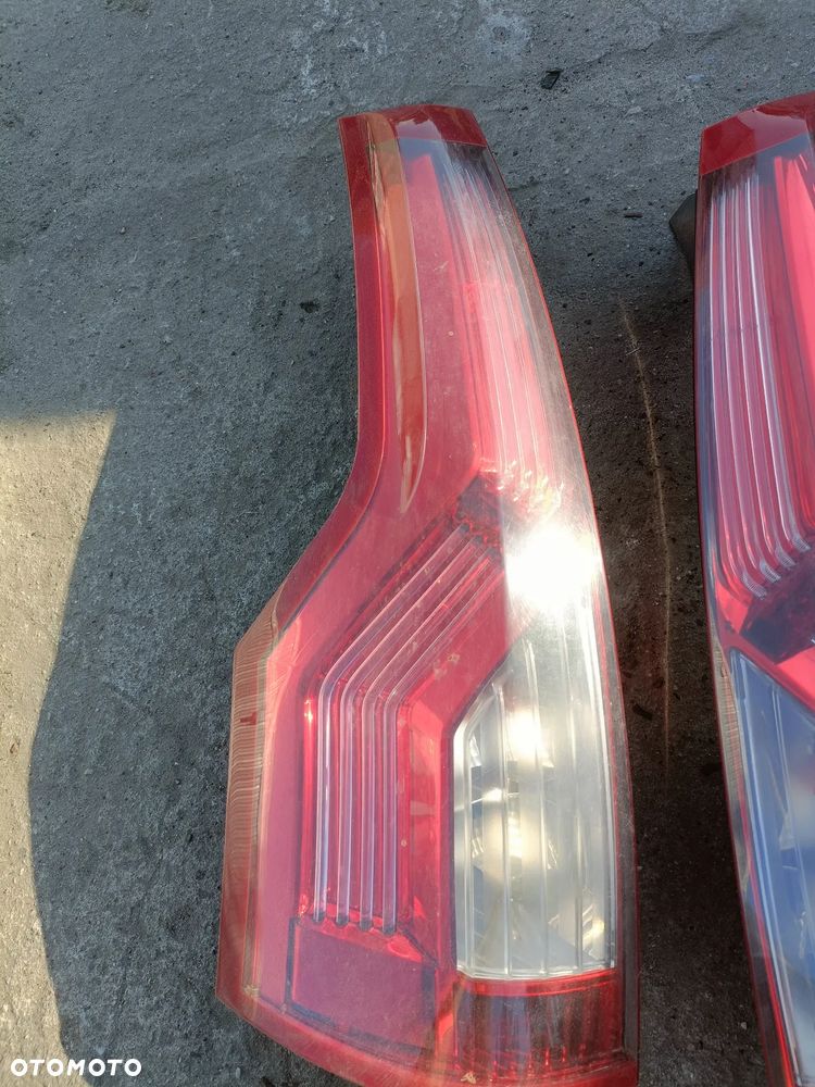 C4 Grand PICASSO I lampa tył kompletna - 2