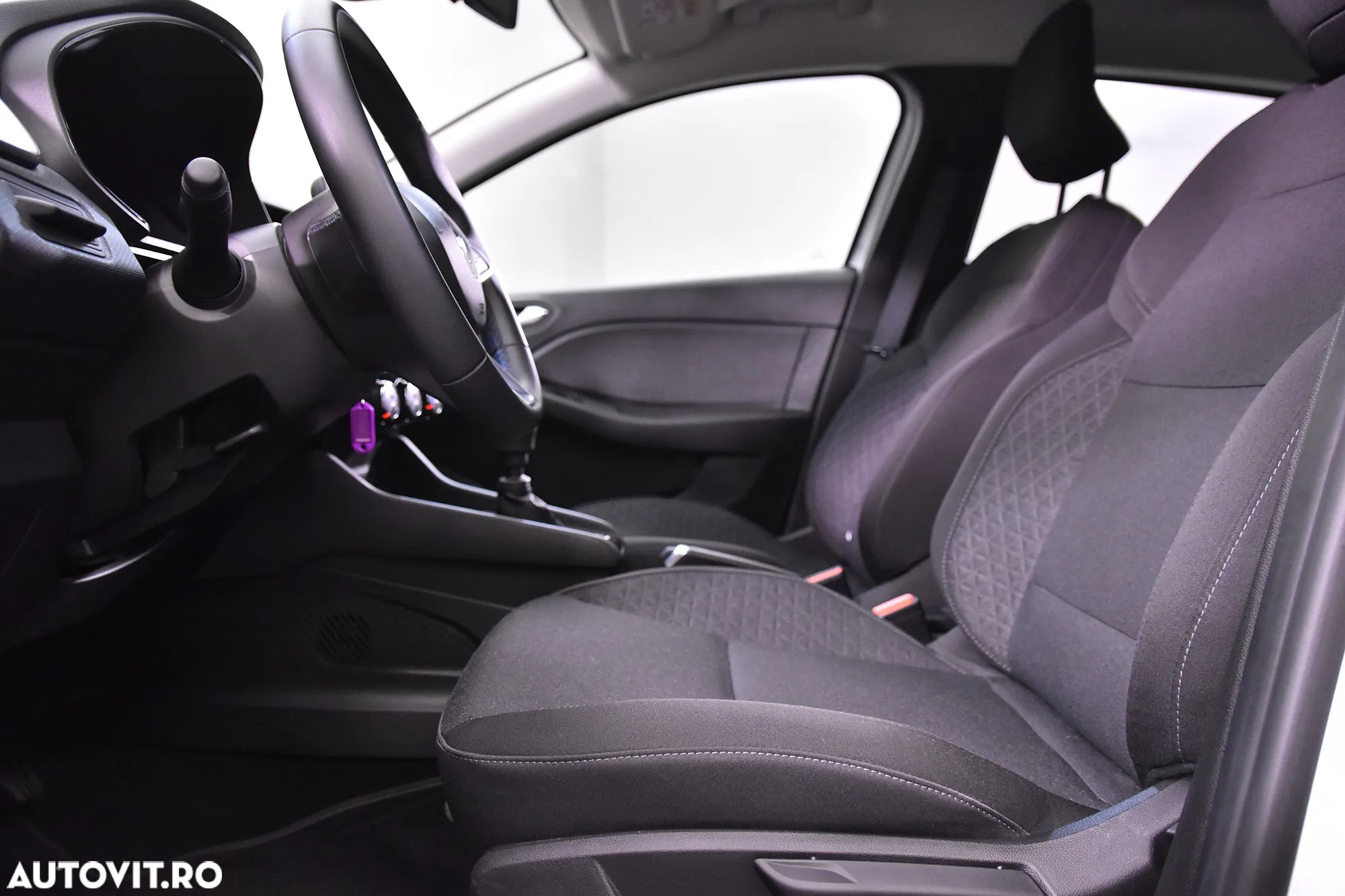 Renault Clio - 20
