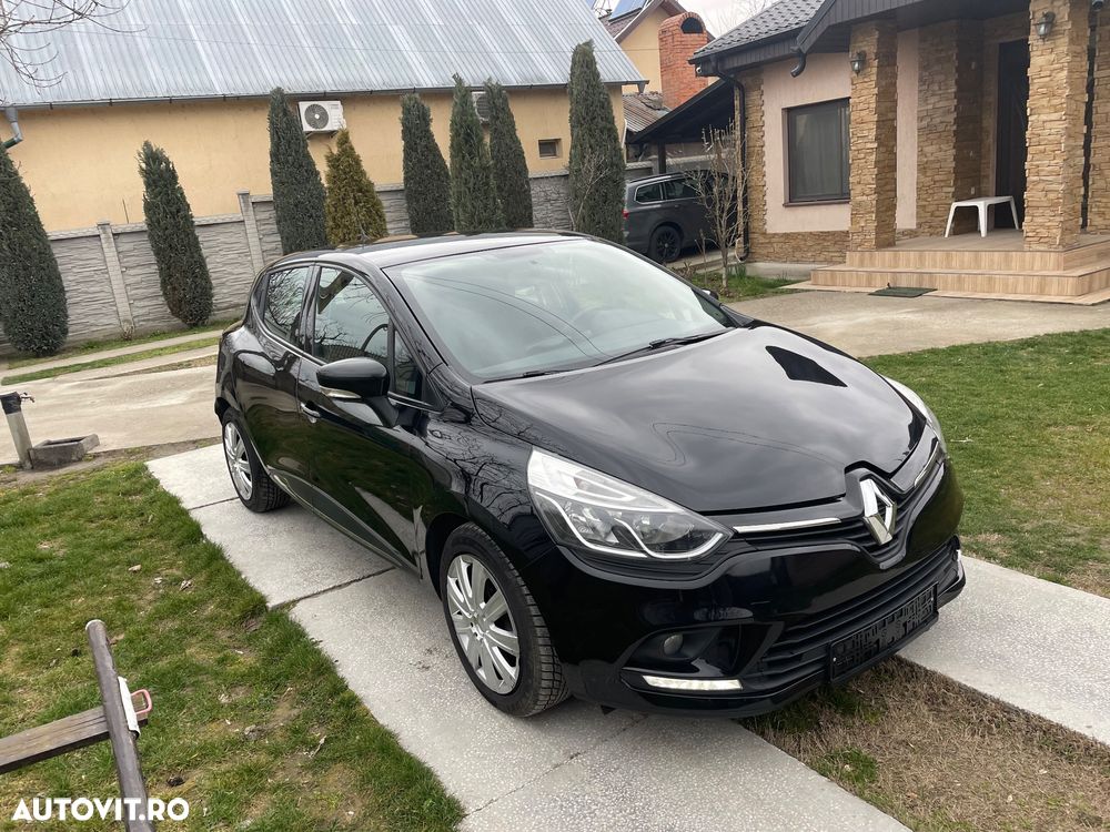 Renault Clio - 12