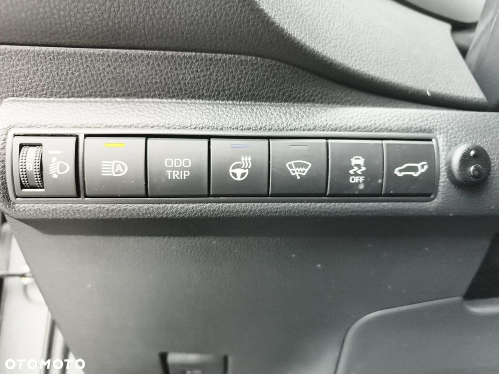 Toyota Corolla - 21