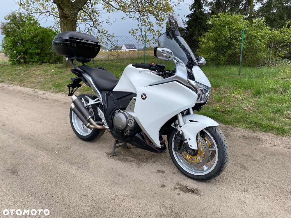 Honda VFR - 1