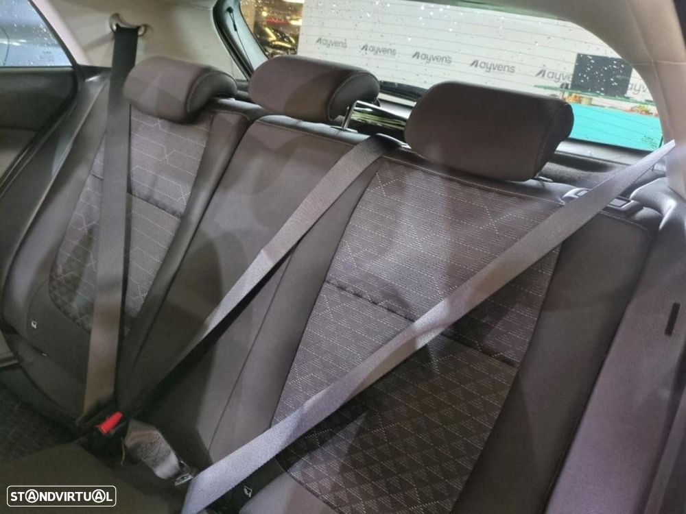 Kia Rio 1.2 CVVT Dynamic - 10