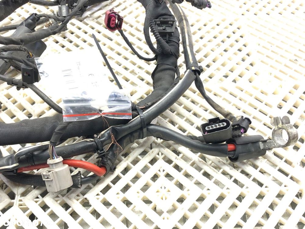 WIĄZKA SILNIKA  VW GOLF VII (5G1, BQ1, BE1, BE2) 2012 - 2022 1.6 TDI 85 kW [115 KM] olej napędowy - 3