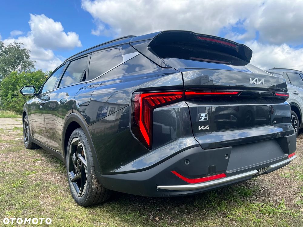 Kia K4 1.6 T-GDI L - 12