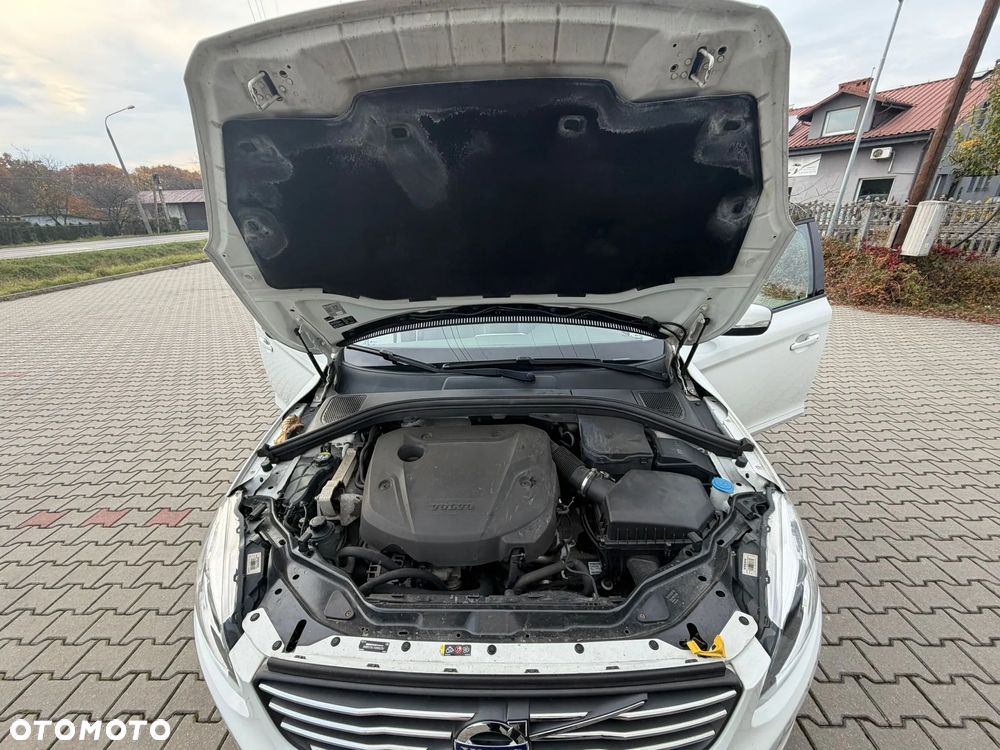 Volvo XC 60 D4 Geartronic Momentum - 5