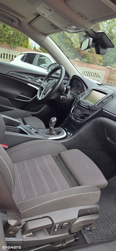 Opel Insignia - 26