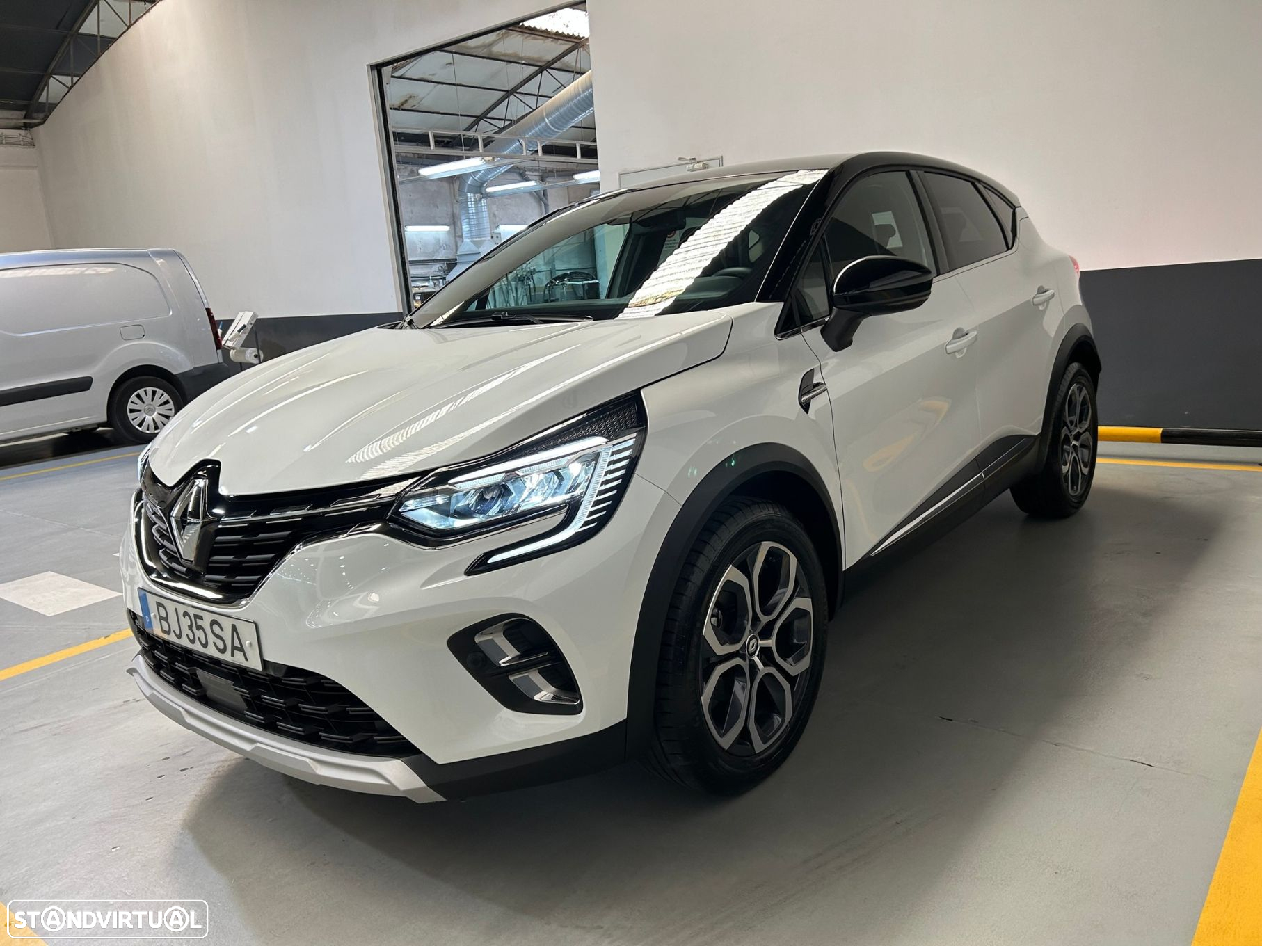 Renault Captur 1.0 TCe Techno - 4