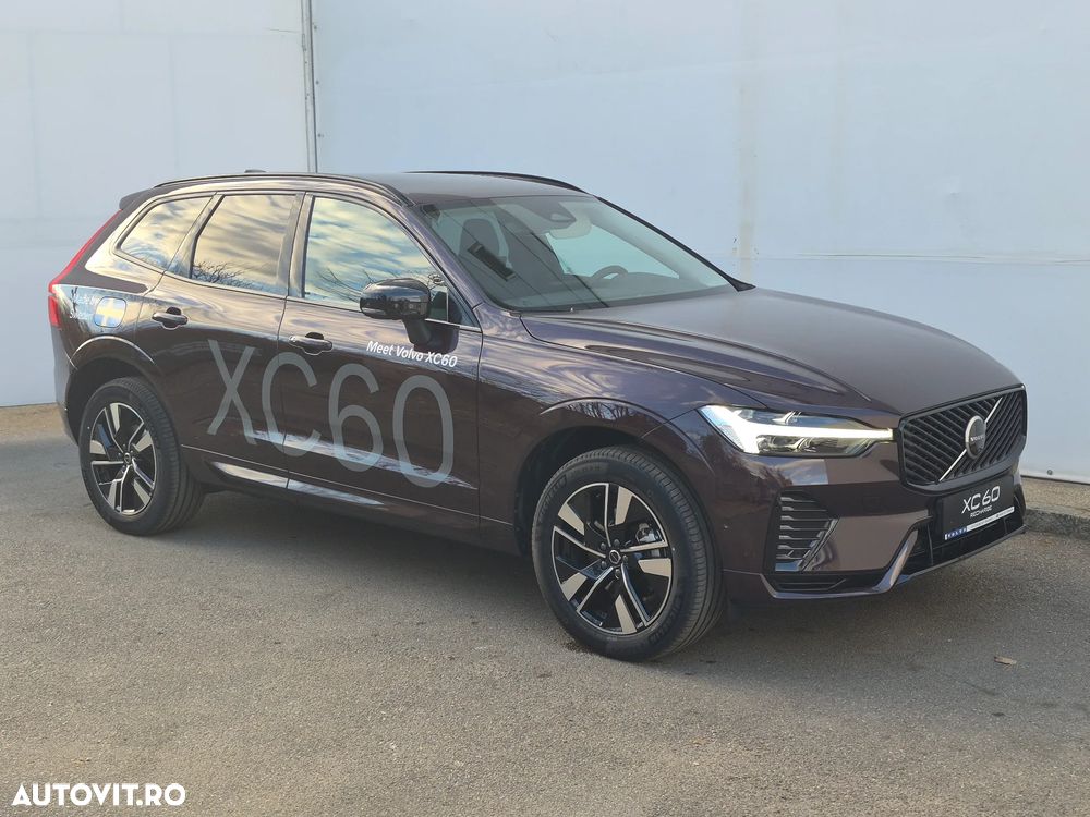 Volvo XC 60 B5 AT AWD MHEV Plus Dark - 10