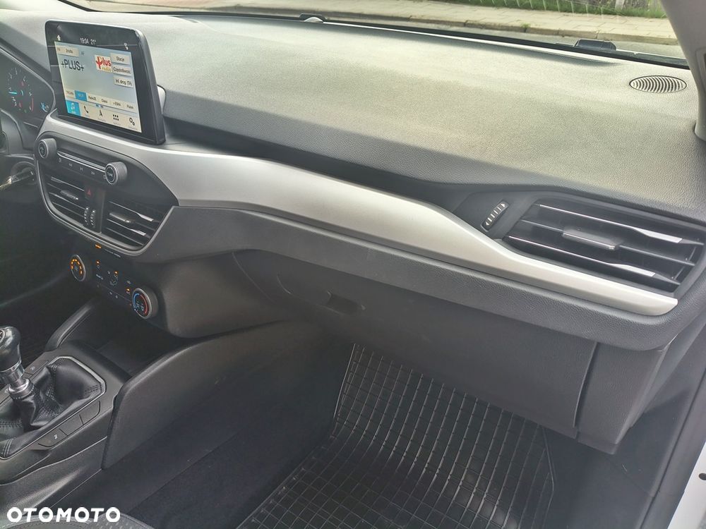 Ford Focus 1.5 EcoBlue Start-Stopp-System COOL&CONNECT - 21