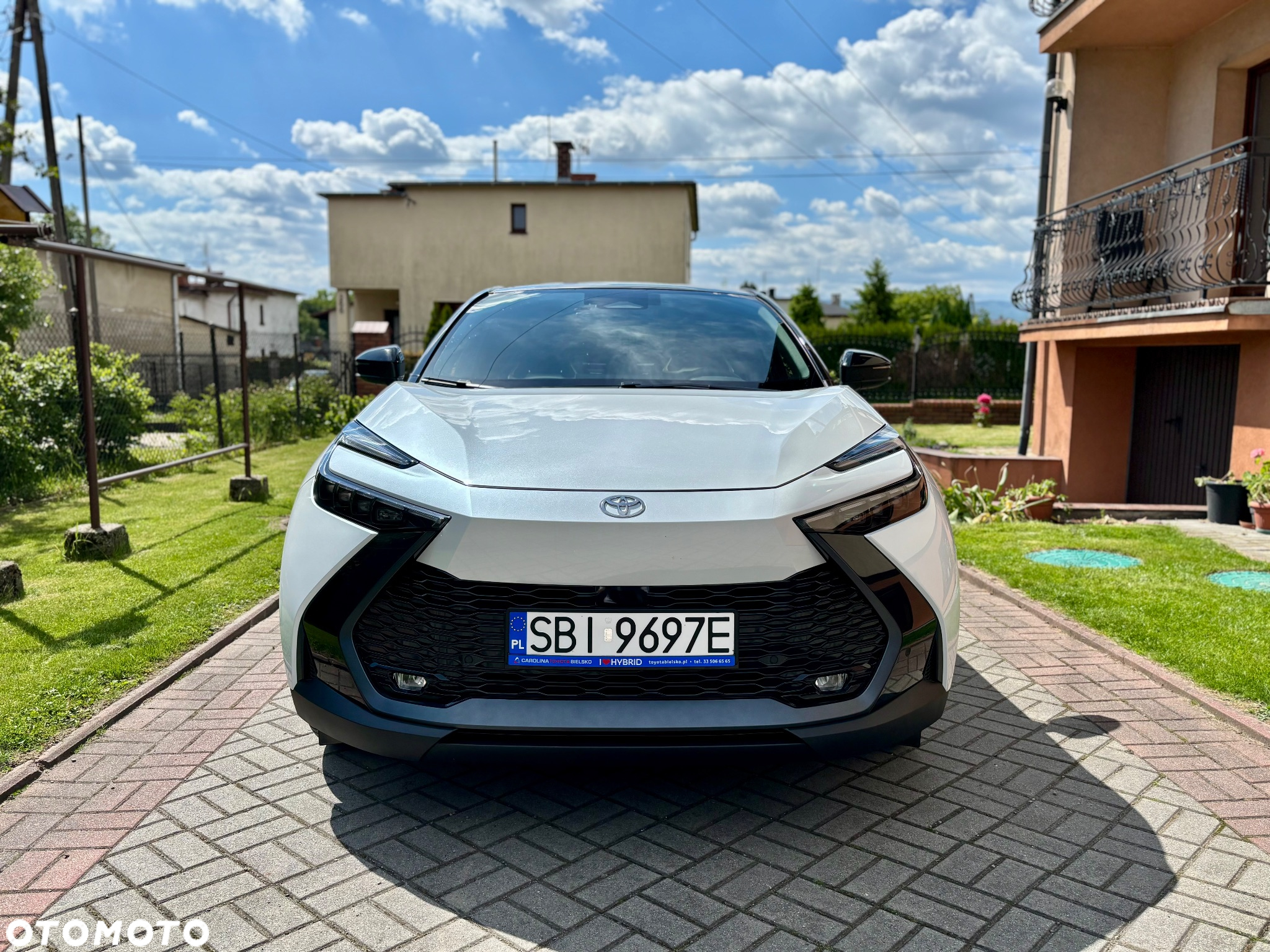Toyota C-HR 2.0 Hybrid Executive - 2
