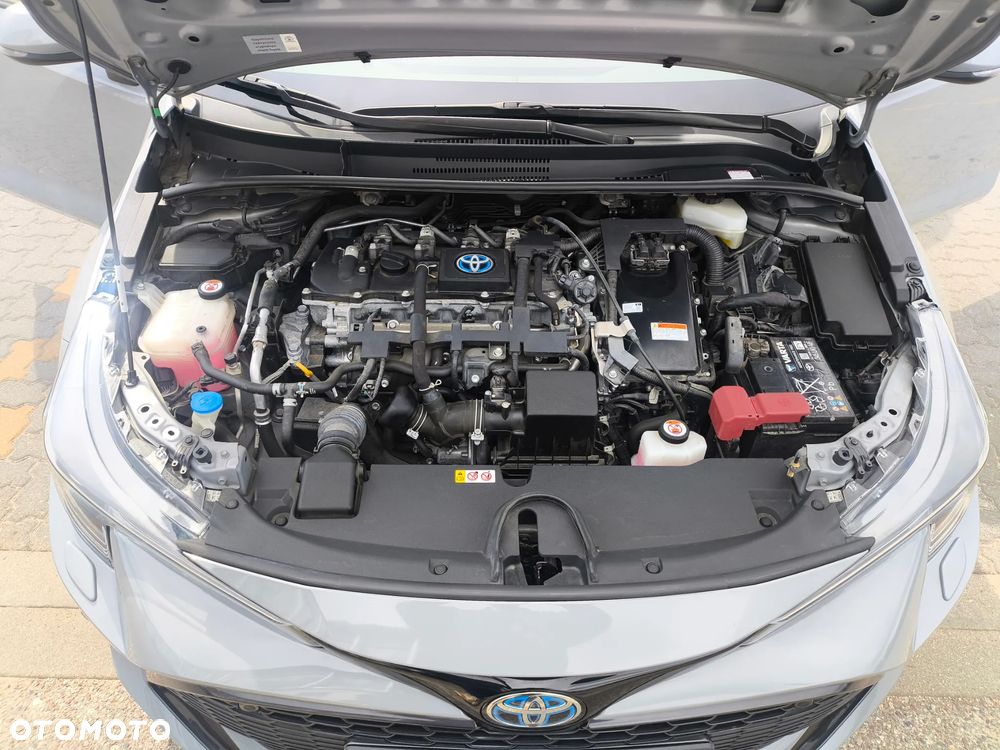 Toyota Corolla 1.8 Hybrid Comfort - 32