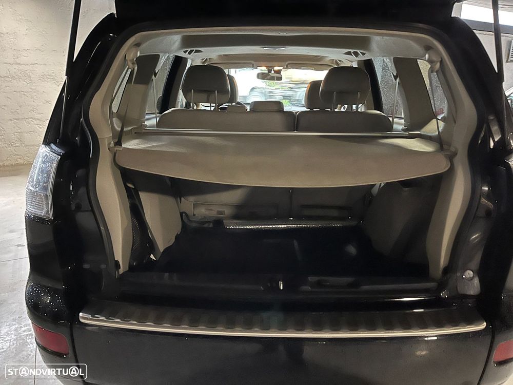 Mitsubishi Outlander 2.0 DI-D Instyle2 4WD - 14