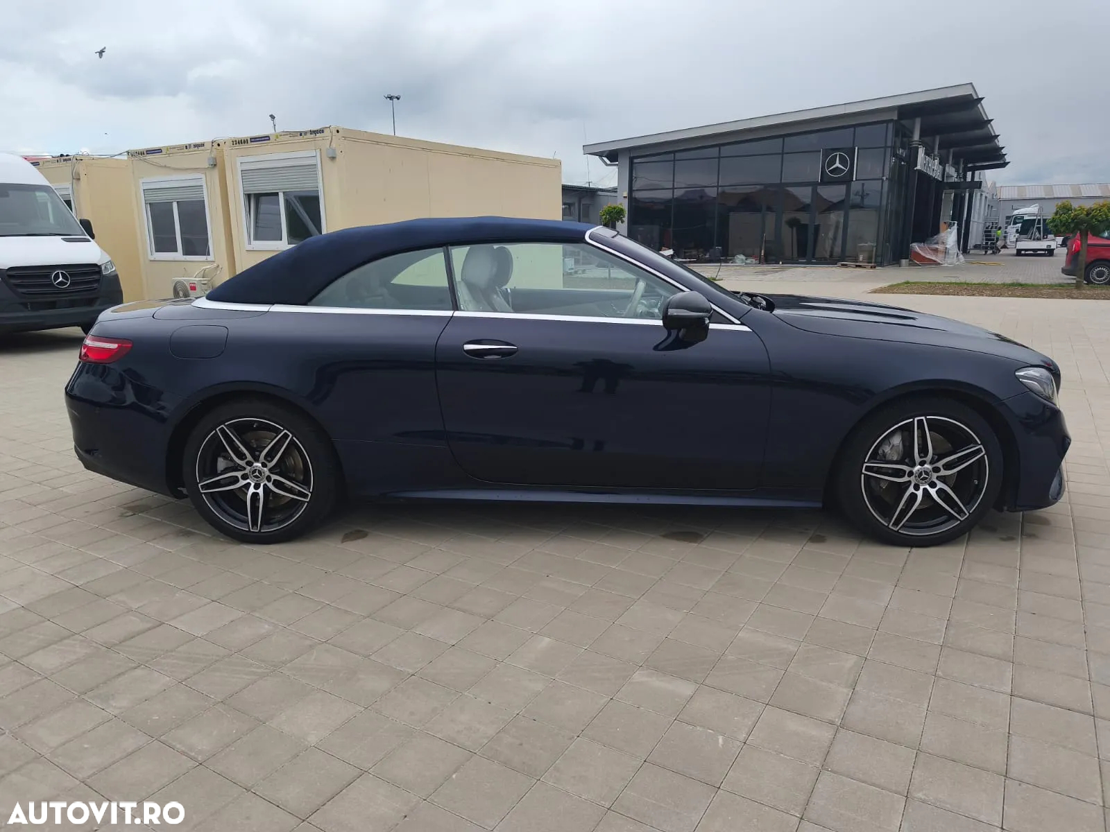 Mercedes-Benz E 400 4MATIC Cabrio - 12