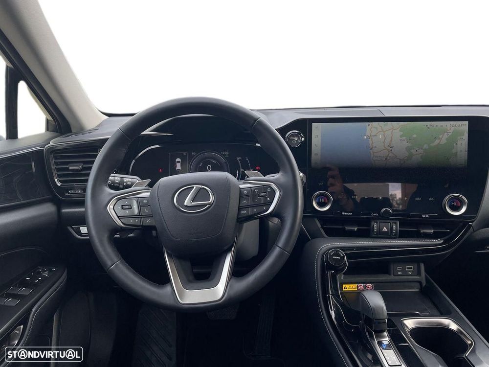 Lexus NX 450h+ Executive - 11