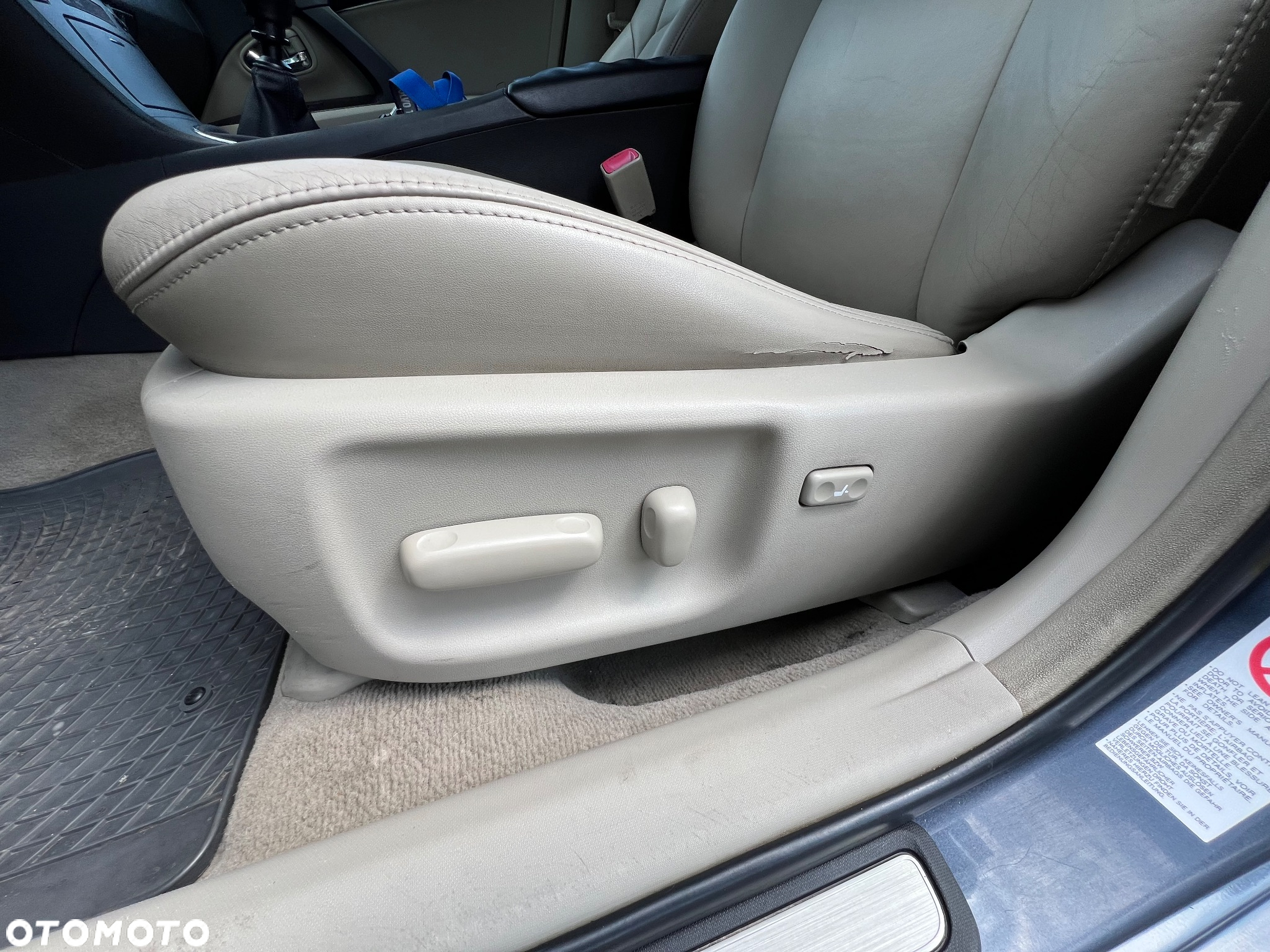 Toyota Avensis 2.0 Prestige EU5 - 28